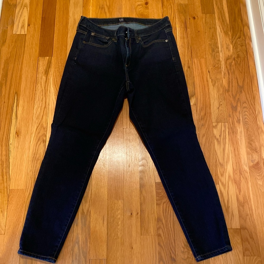 Gap Curvy True Skinny Jeans